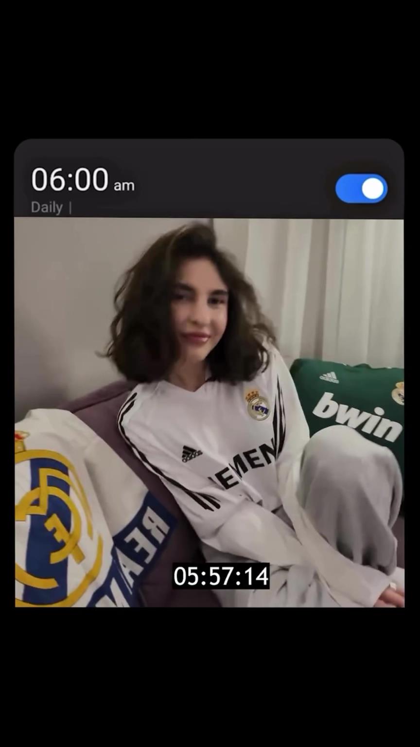 單身皇馬男球迷需要這樣一位女朋友！