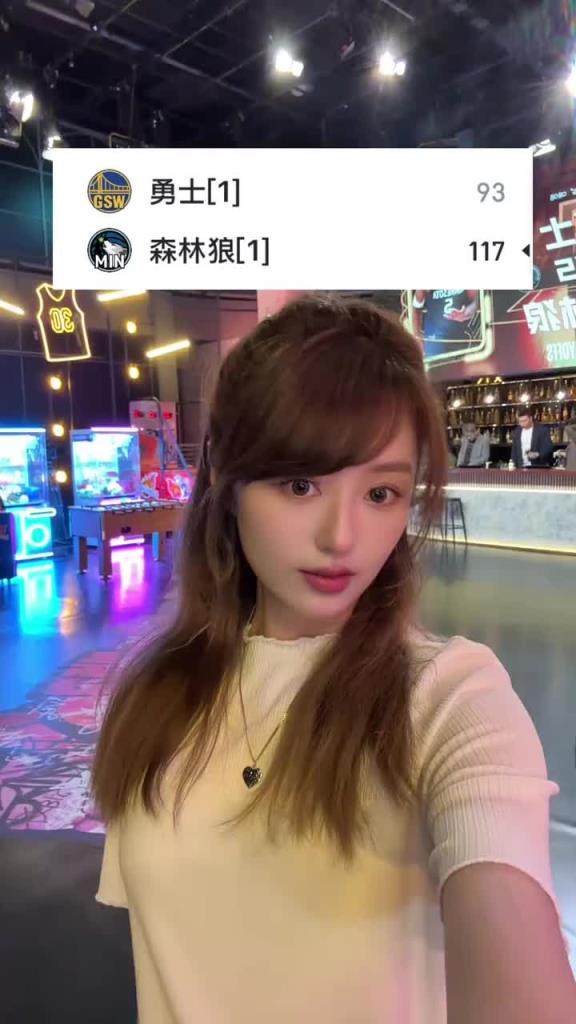 小七：第二场输球能预料 蝙蝠侠故事写不成希望有钢铁侠出现