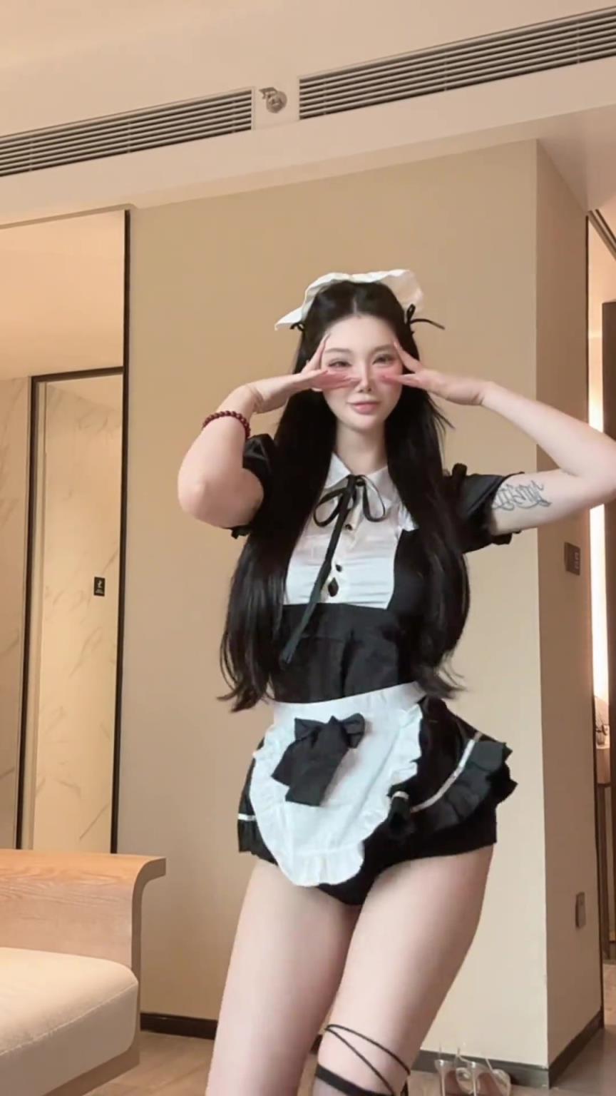 女仆装都来啦！离开凯瑞图之后，maymay风格豁然开朗啊