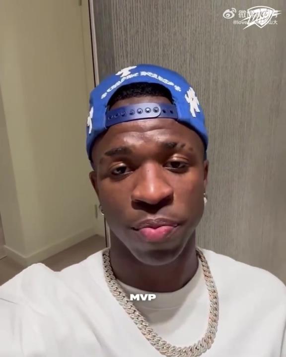 跨界聯動！皇馬巨星維尼修斯拍視頻祝賀SGA拿到MVP！
