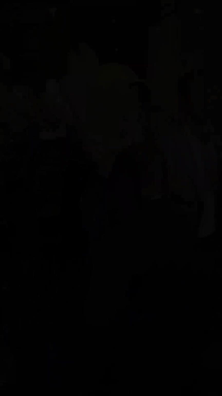安切洛蒂抵達巴西，巴西足協(xié)主席全程陪同，球迷燃放焰火熱情迎接