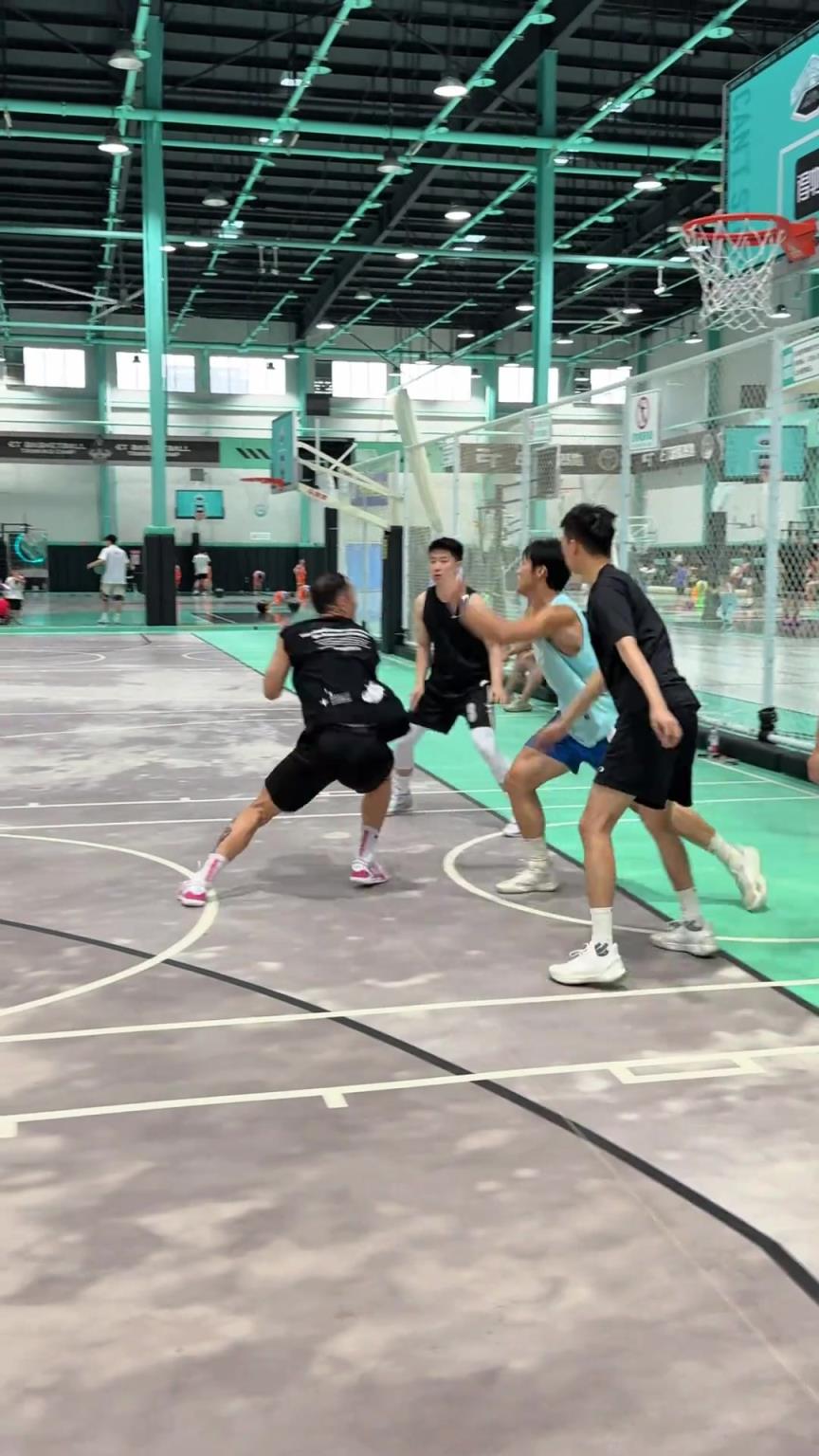 干净的脚步发挥好了也是大杀四方的