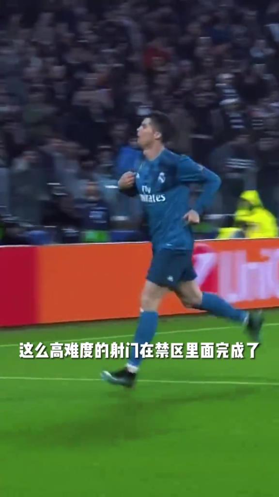 詹?。哼@是一記101分的倒鉤！多給一分，不怕他驕傲！