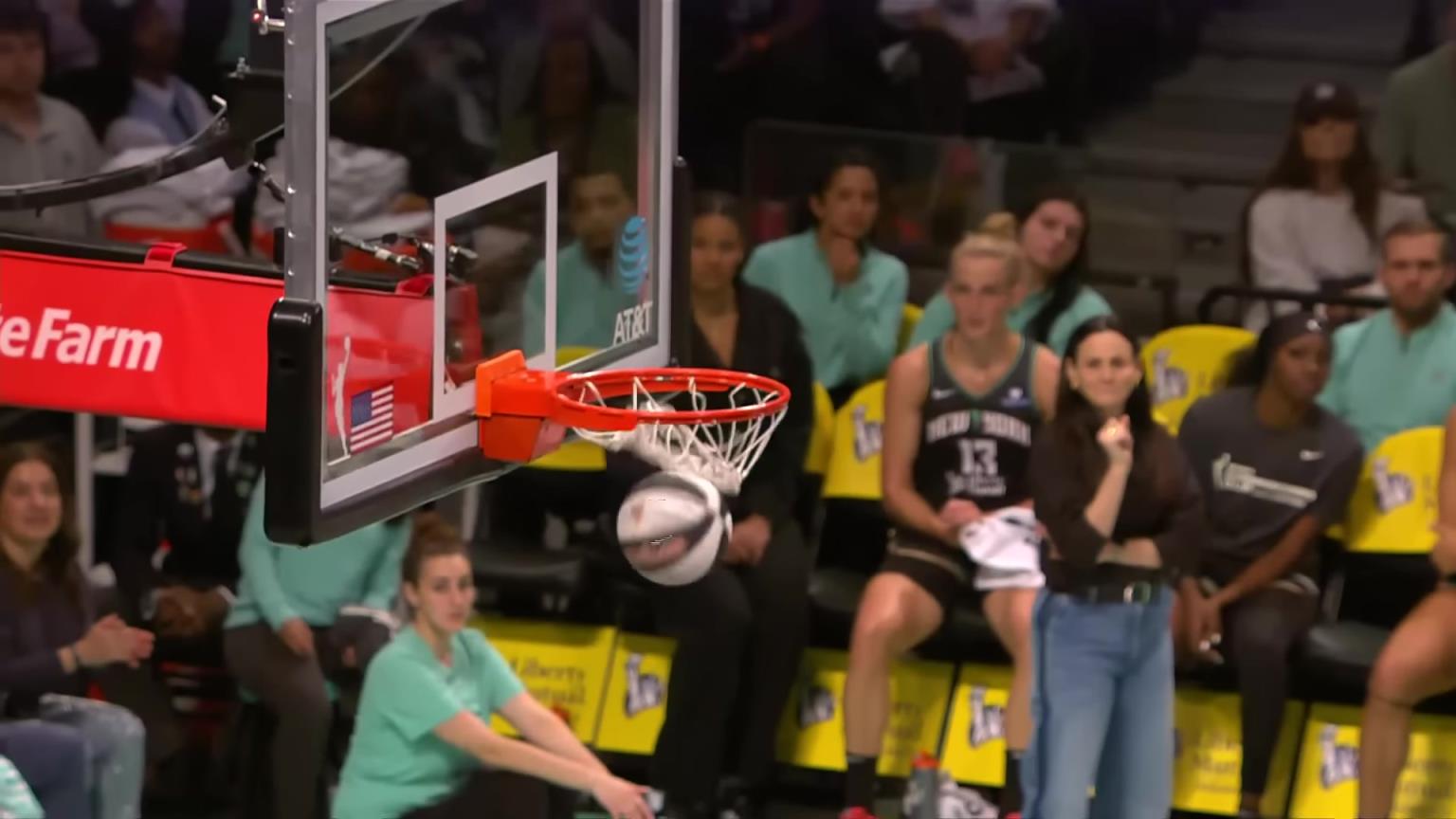 WNBA常规赛 康涅狄格太阳 52-100 纽约自由人 集锦
