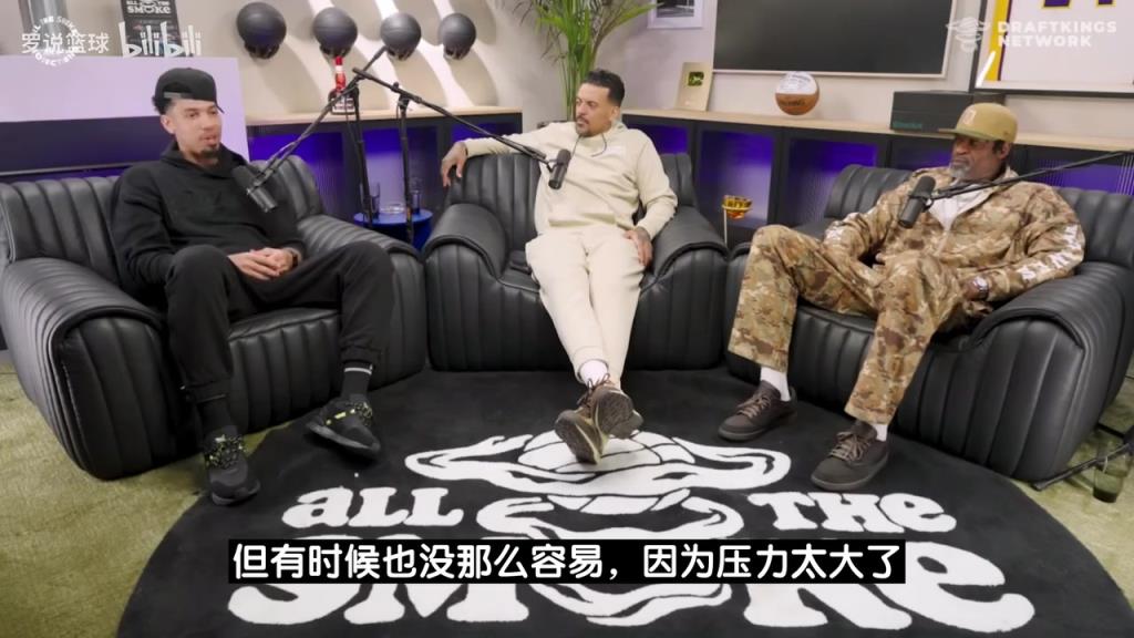 壓力太大了！丹尼-格林：和詹姆斯一起打球是饋贈，也是困擾！
