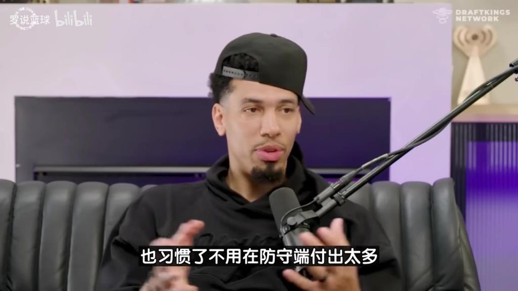 鐵林：詹姆斯東契奇無法奪冠！防守端缺漏太多&習慣于不怎么付出