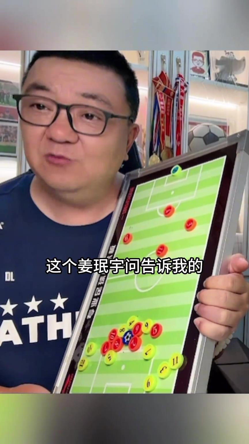 董路：國(guó)少隊(duì)員謝晉的腿部力量無(wú)人能及，被外國(guó)人質(zhì)疑打藥了