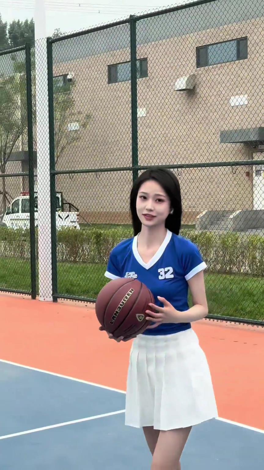 小七，美娜，辰辰，哪个比较好点？我觉得辰辰