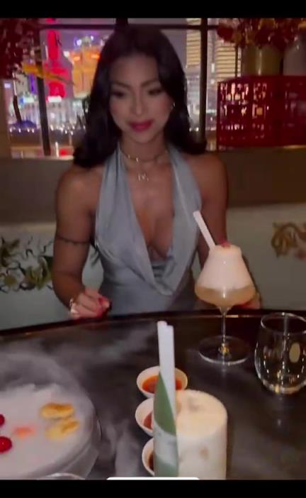 克雷桑新女友顏值和身材太吸睛了！這在太太團里都是TOP級別！