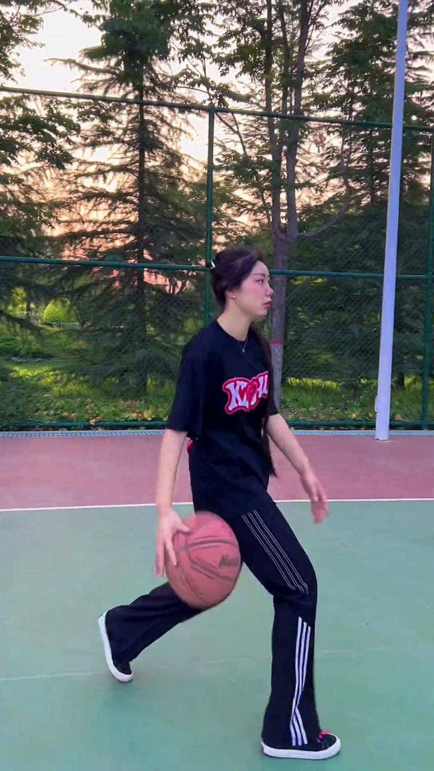 小姐姐這個麻花辮很容易讓人輕敵??！