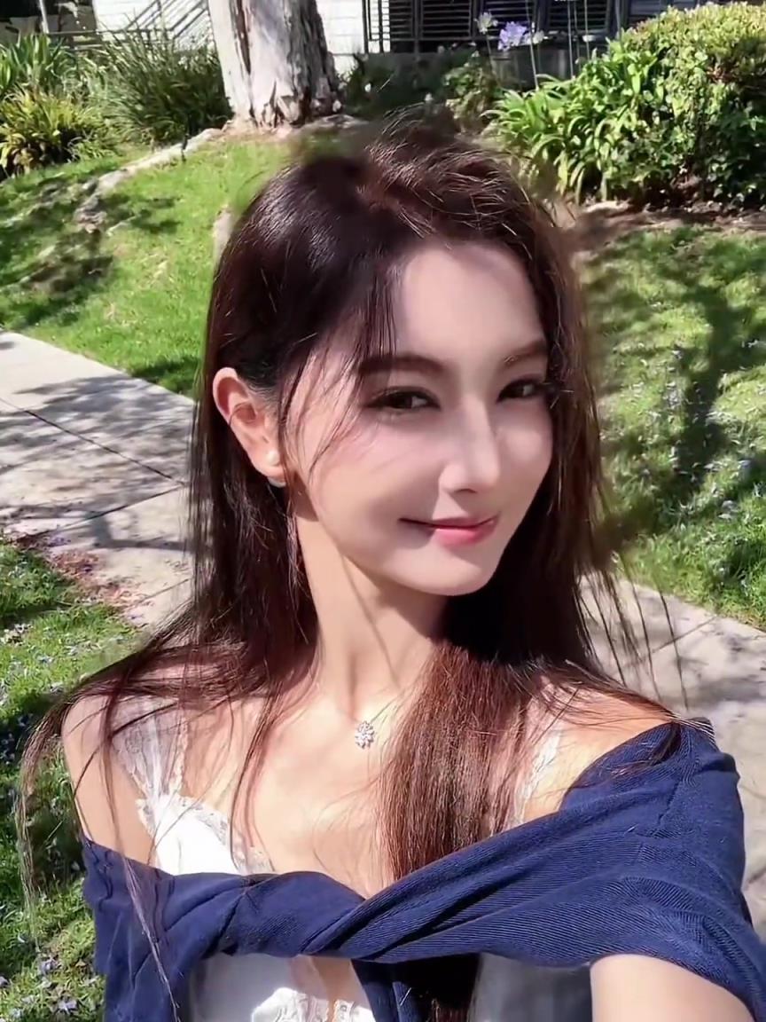 糟糕是心动的感觉！美女主播金佳悦：晒到的阳光分你一半~