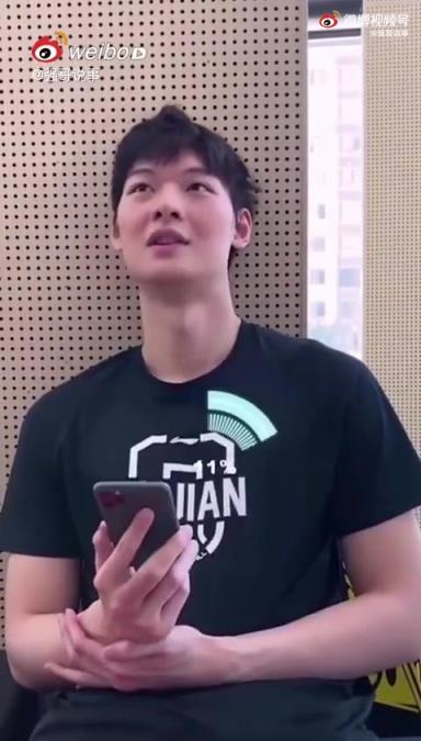 王哲林曾談：如果可以去NBA的話，想去湖人和詹姆斯一起打球