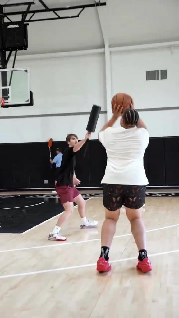繼續(xù)沖擊NBA？小胖洛夫頓將代表綠軍出戰(zhàn)夏聯(lián)